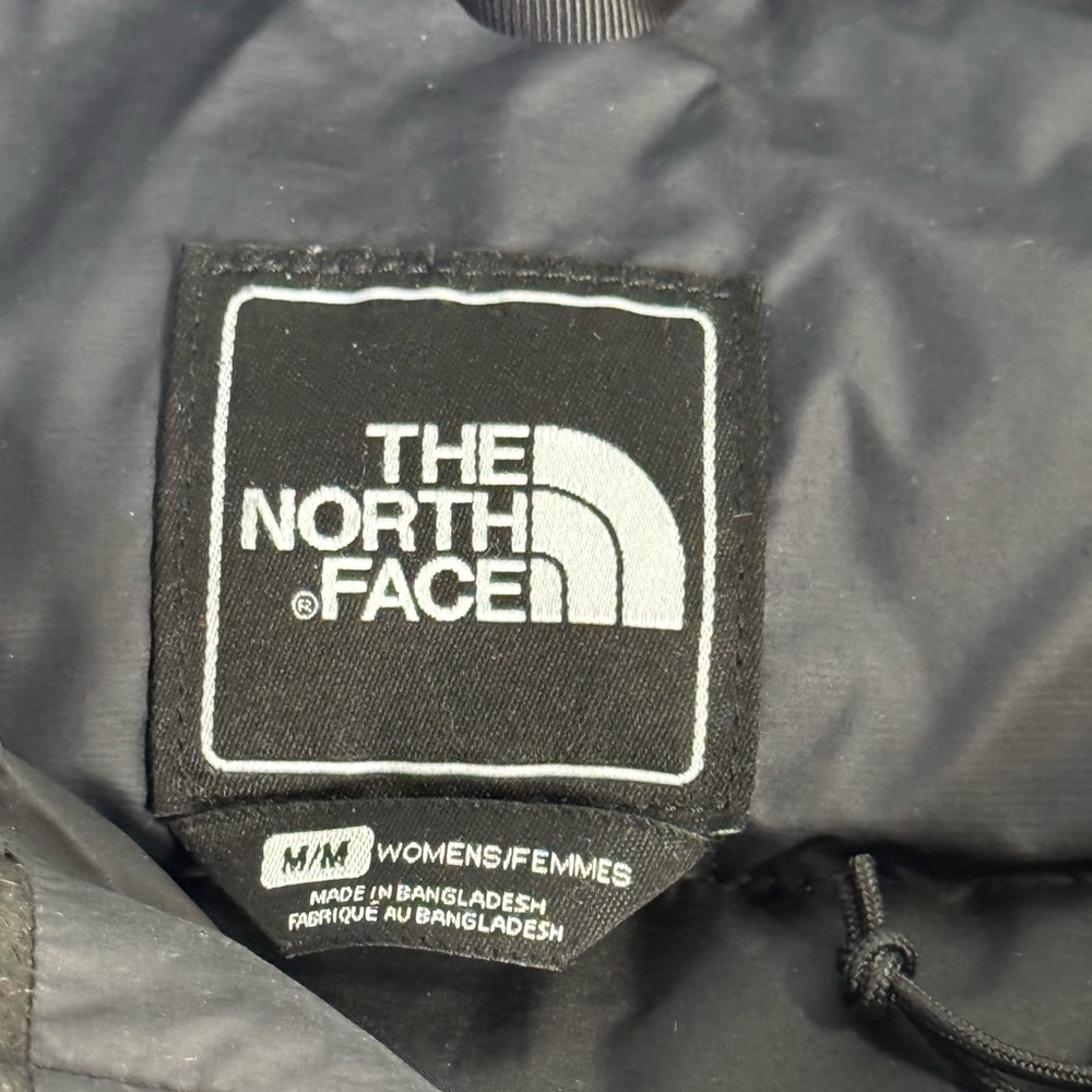 The North Face Puffer Vest Jacket Womens Large Black Nuptse 700 Goose Down Fill - Picture 6 of 9